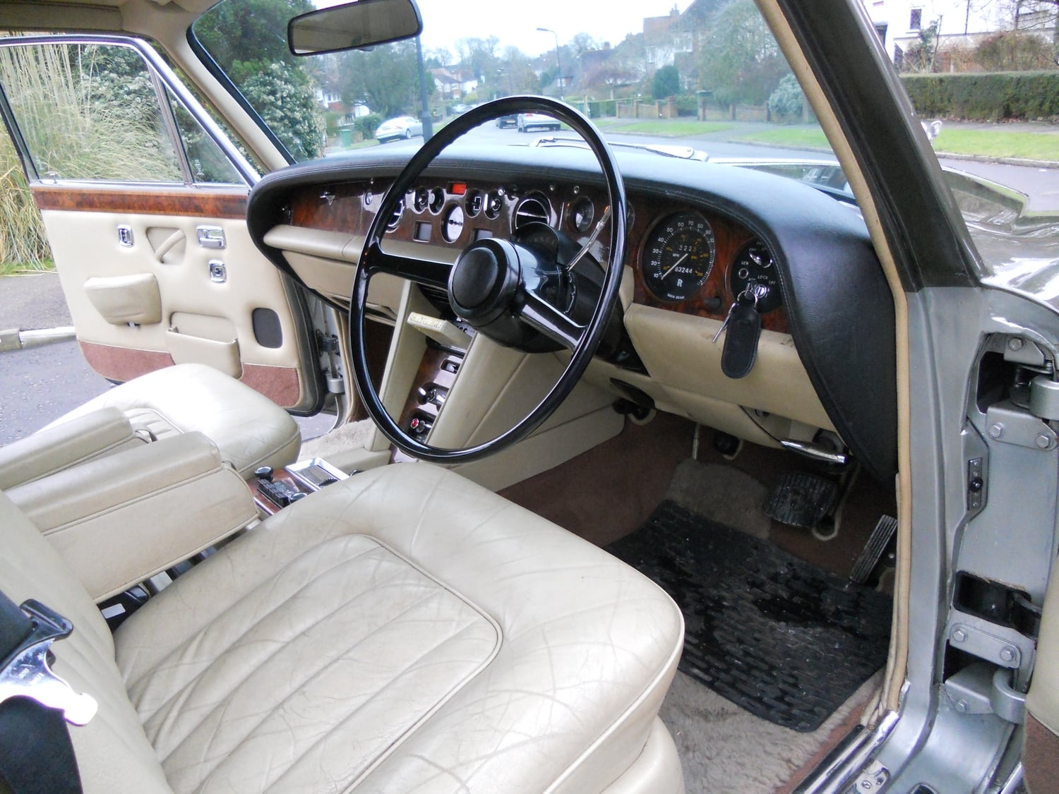 Rolls-Royce Silver Shadow 1976 - Cars in Harrow
