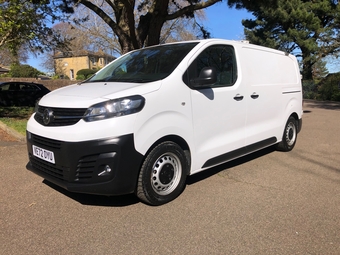 Vauxhall Vivaro 2023