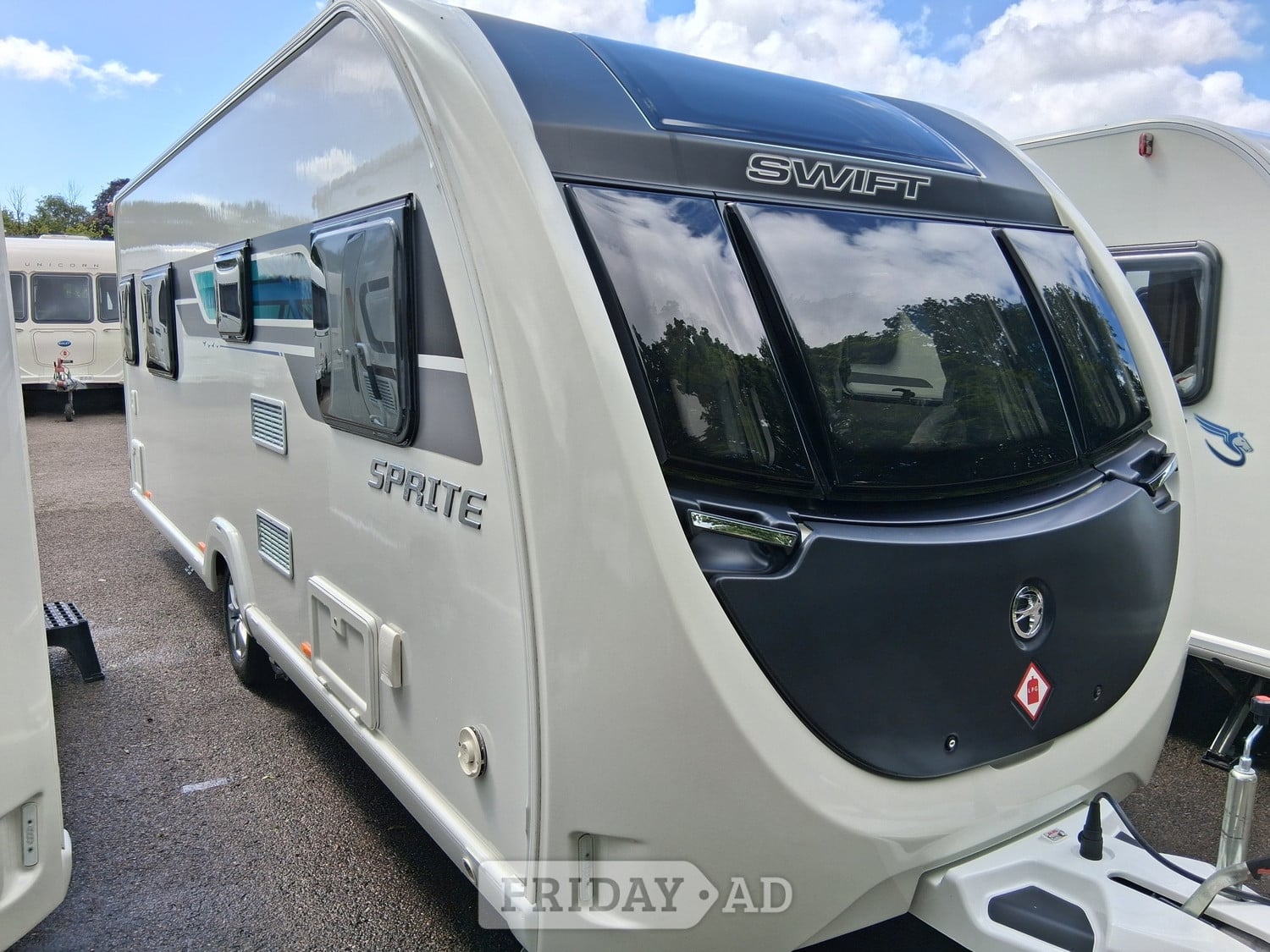 Swift Sprite Major 4 SB 2023 - Motorhomes & Caravans in Wimborne
