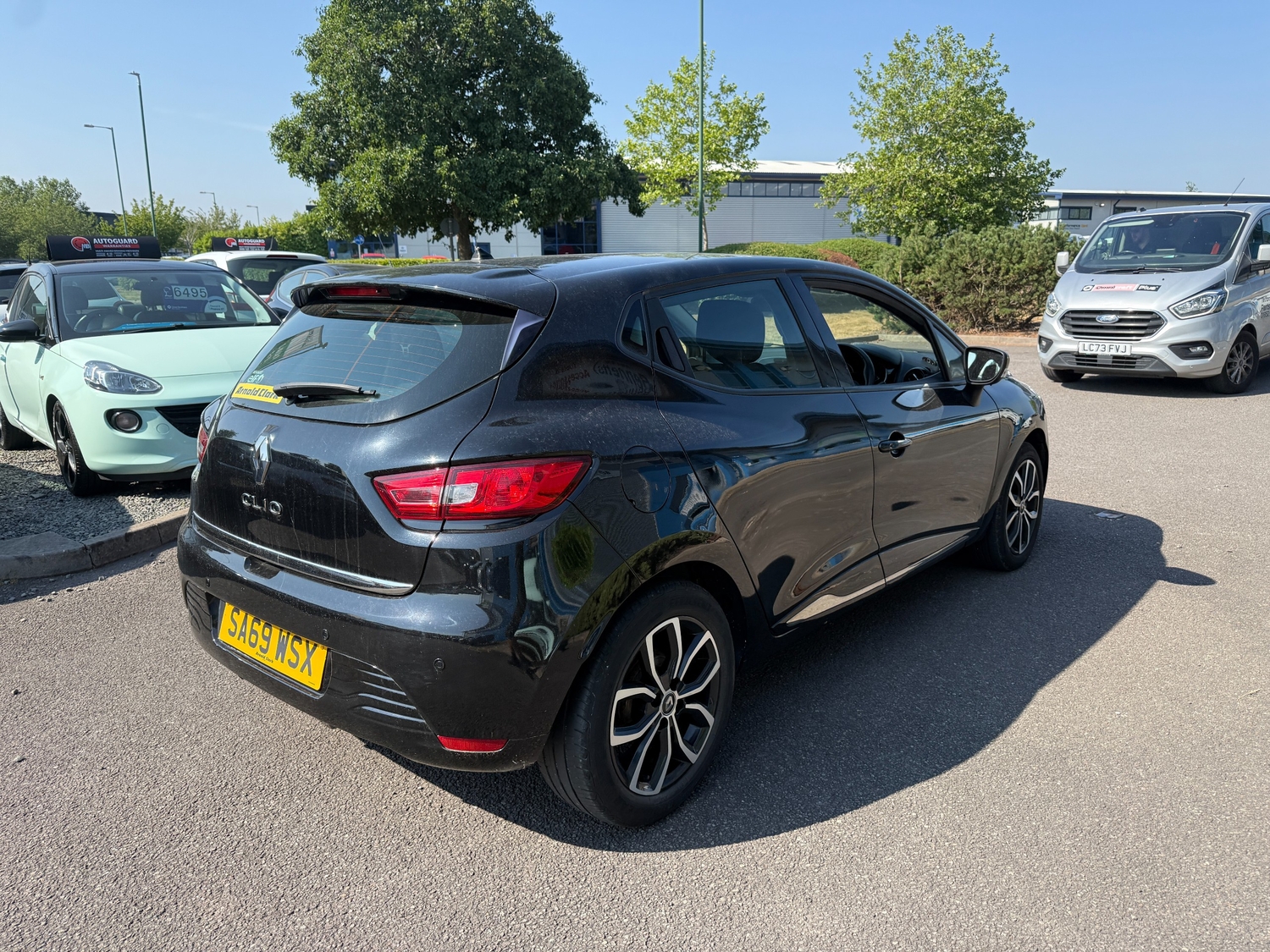 [ berth ]Renault Clio