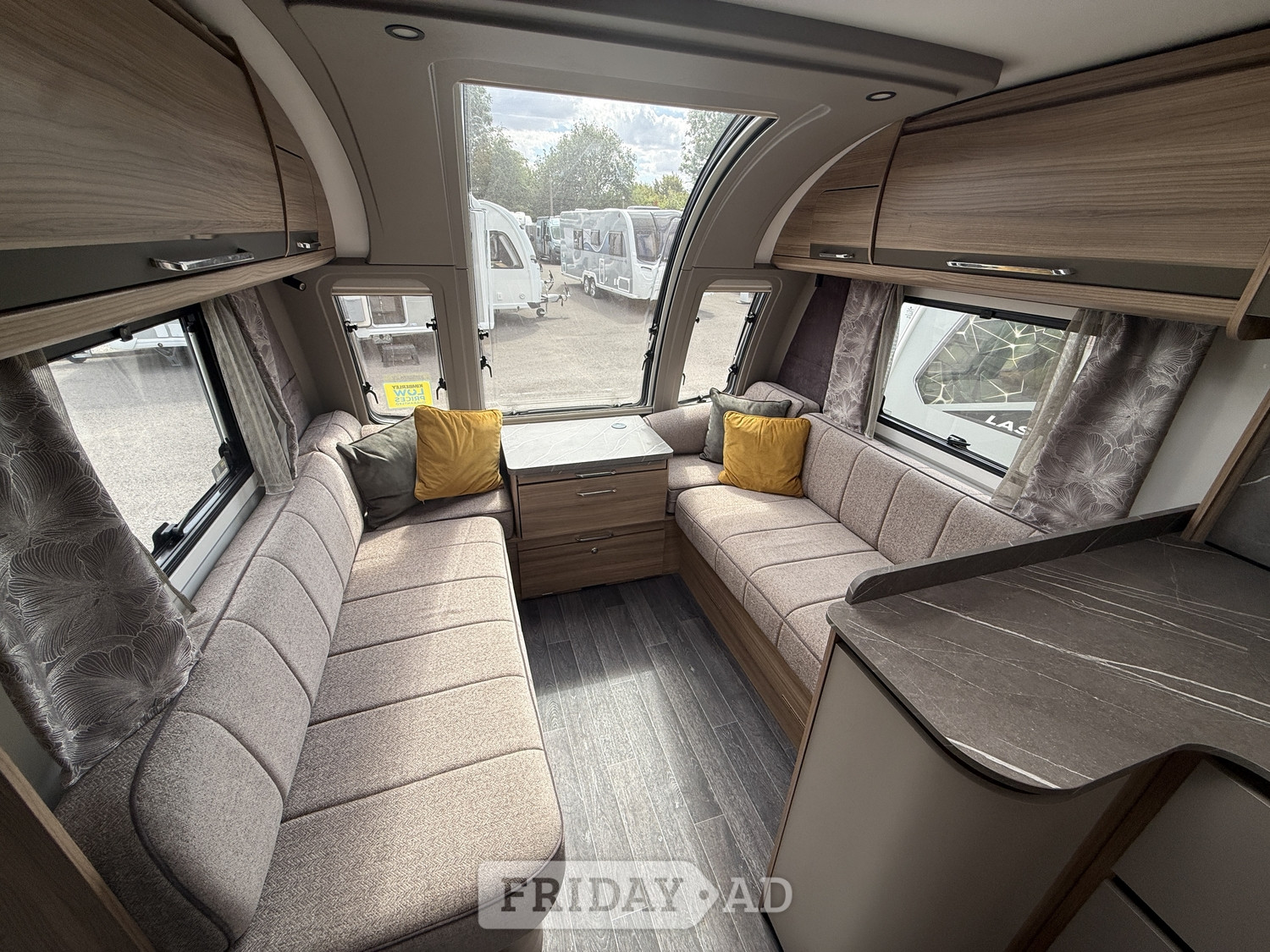 Bailey Alicanto Grande Porto 2025 - Motorhomes & Caravans in Nottingham