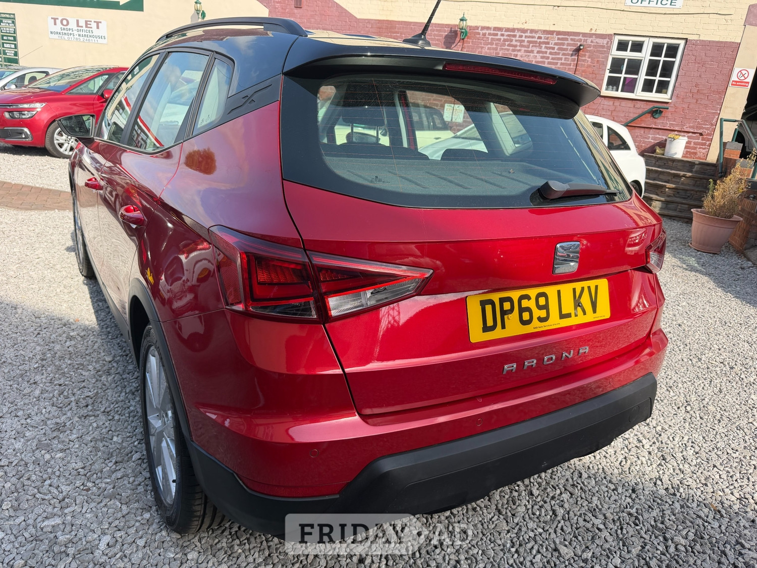 SEAT Arona 2020 - Cars