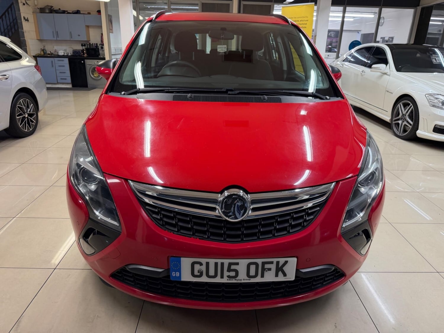[ berth ]Vauxhall Zafira Tourer