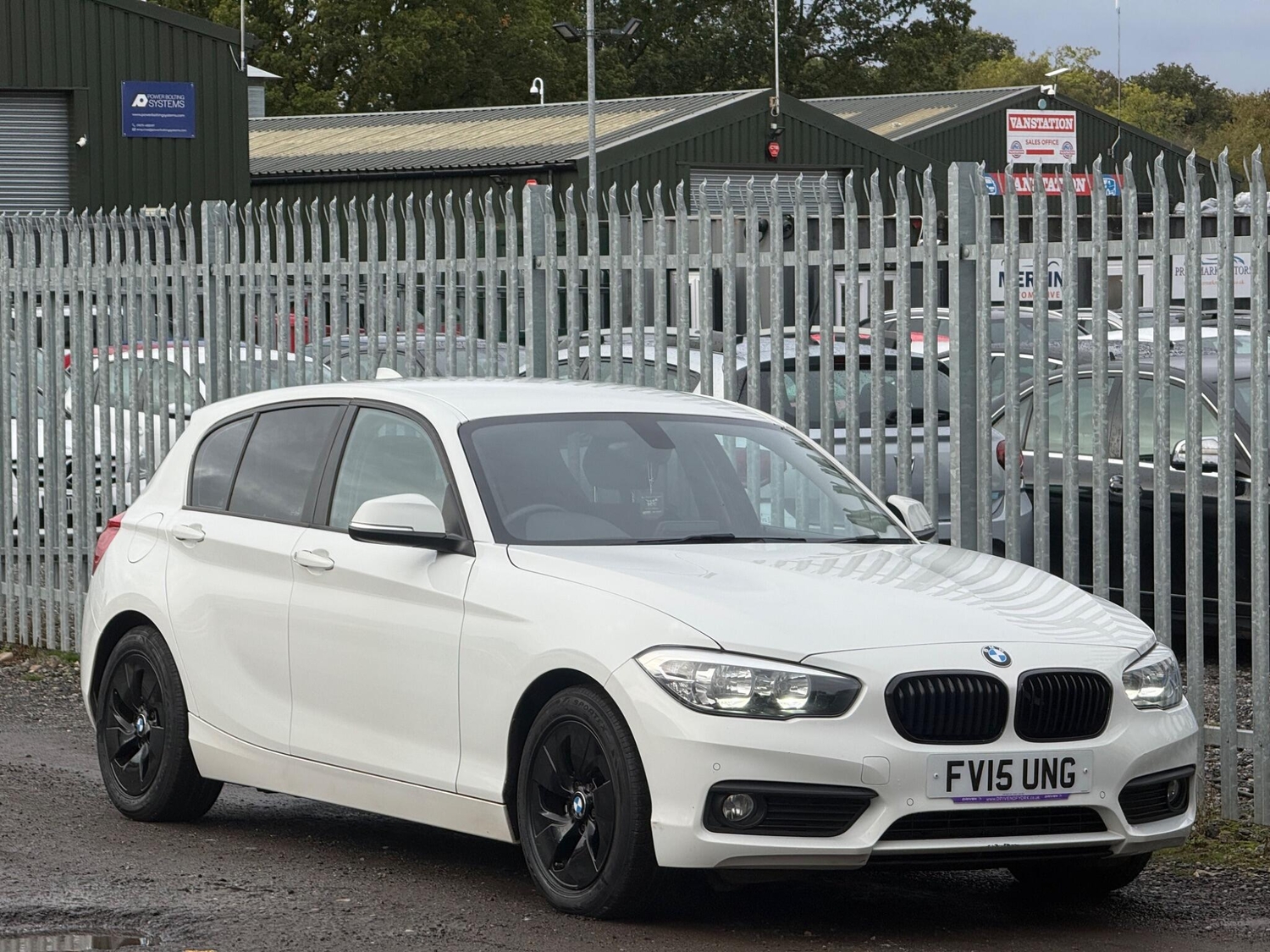 [ berth ]BMW 1 Series