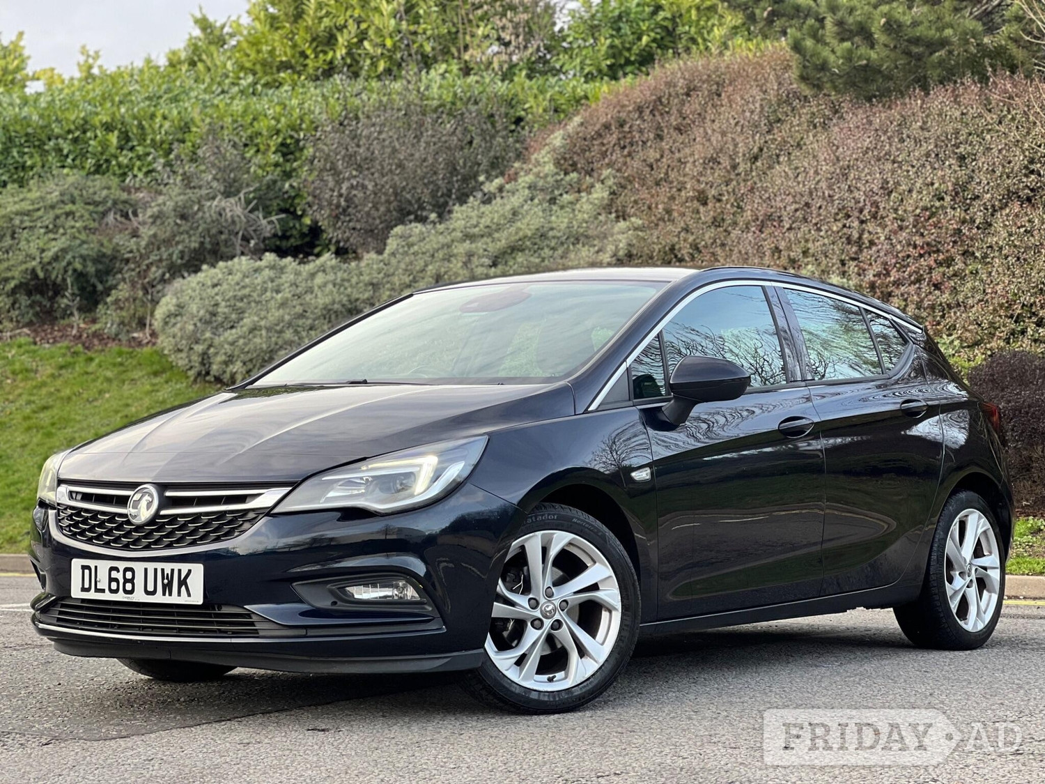 [ berth ]Vauxhall Astra