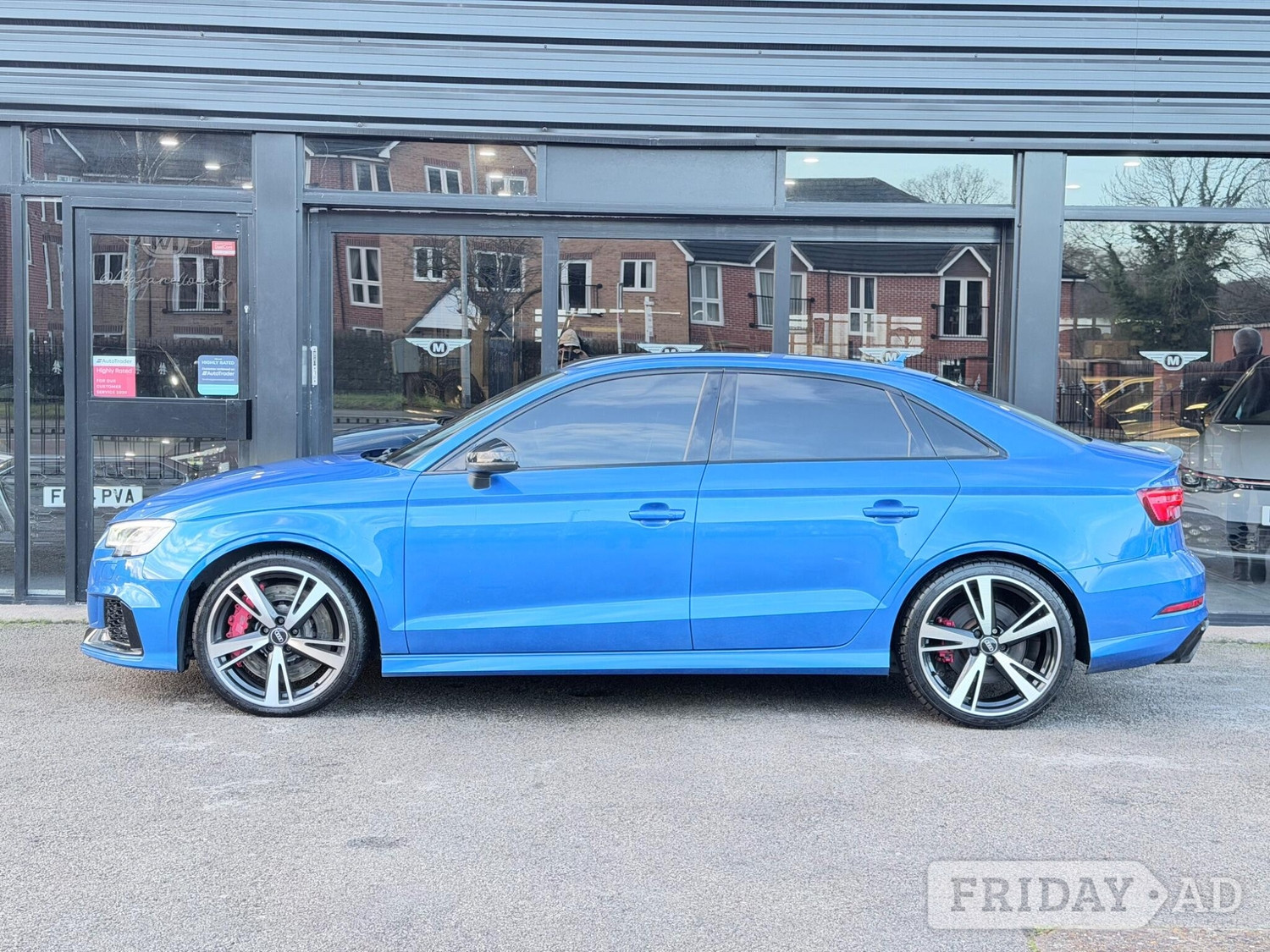 Audi RS3 2018 - Cars