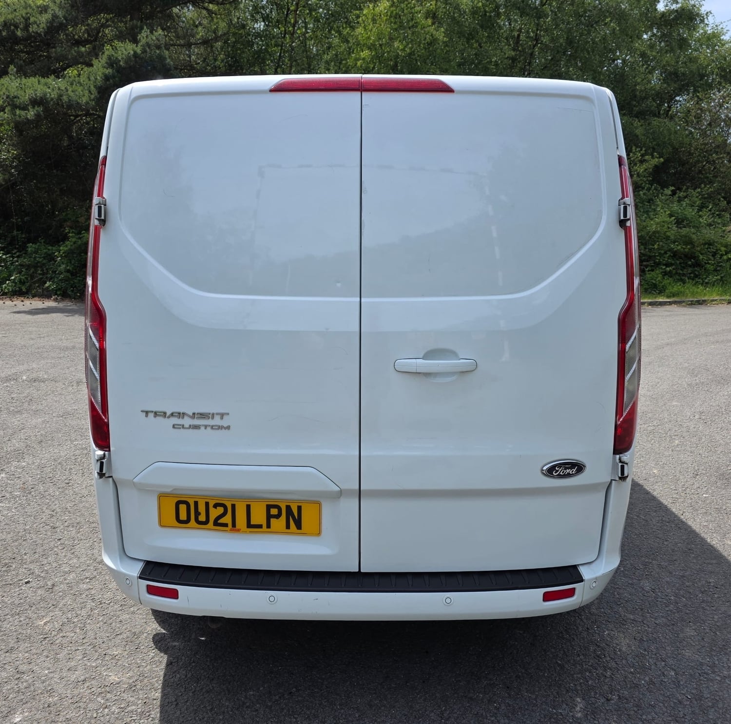 Ford Transit Custom 2021 - Vans & Commercial Vehicles in Wimborne