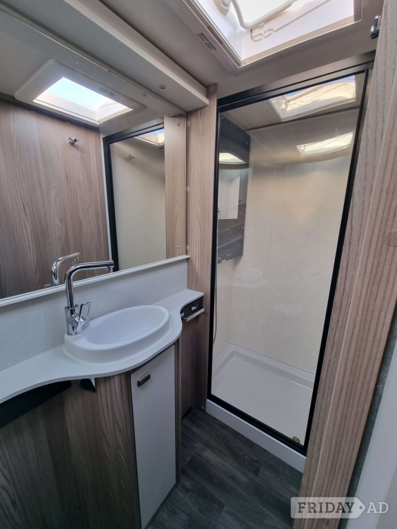 Swift Conqueror Grande 580 2026 - Motorhomes & Caravans