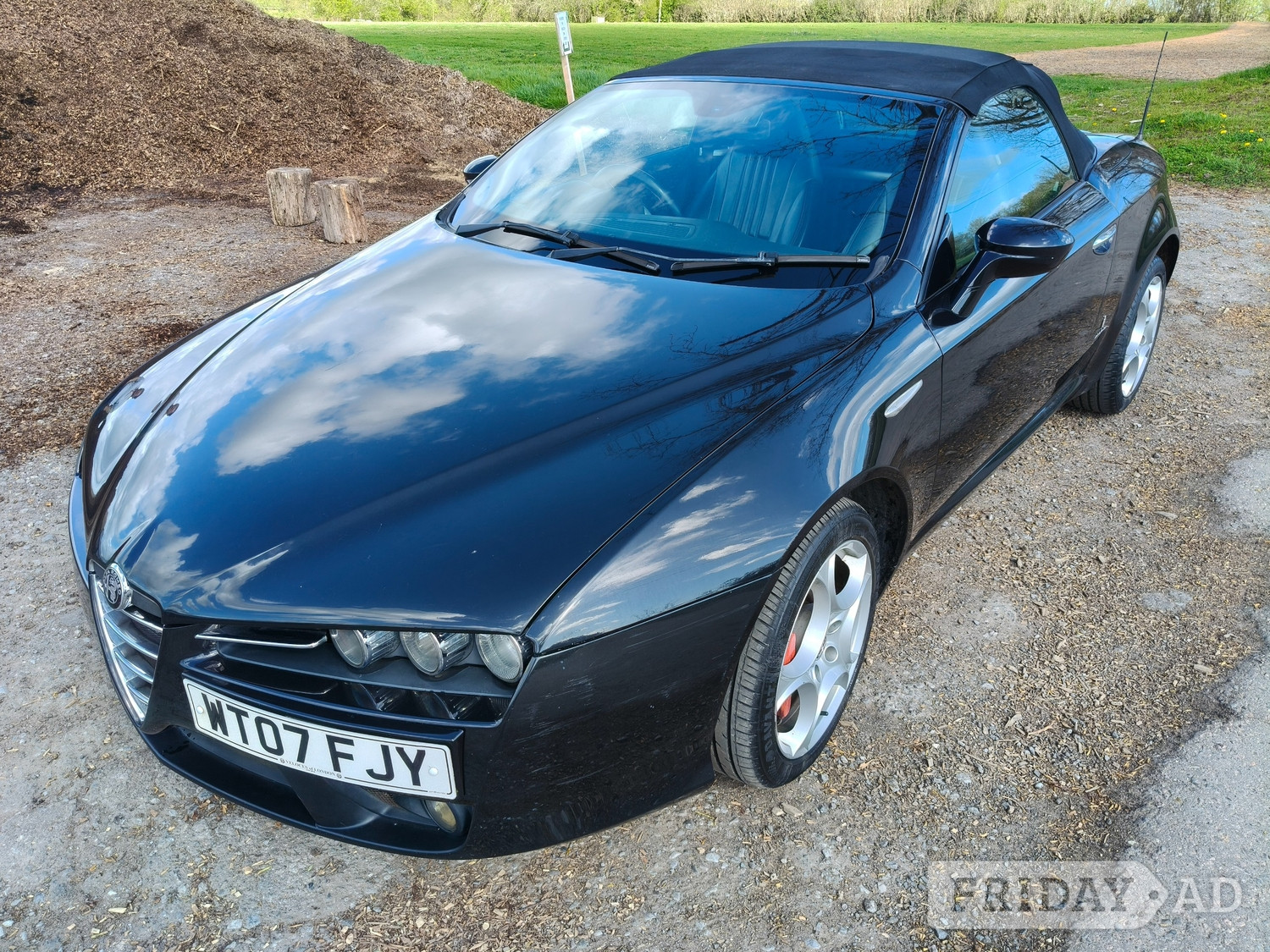 Alfa Romeo Spider 2007 in Uckfield