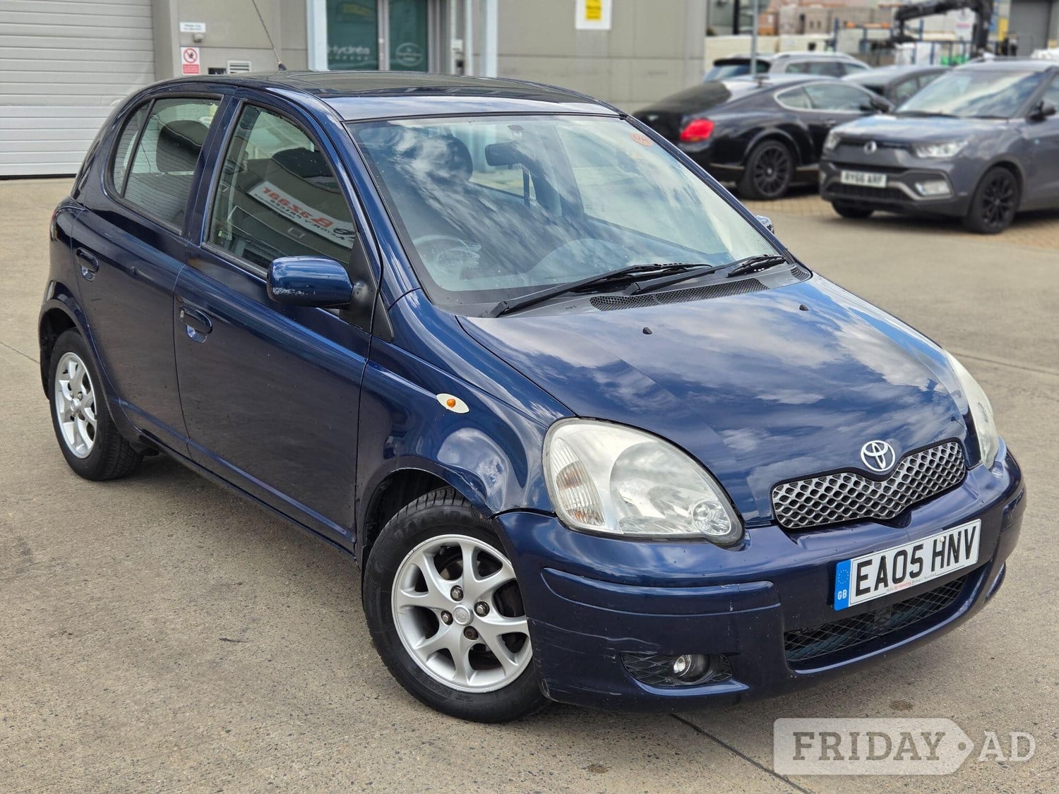 Toyota Yaris 2005 - Cars