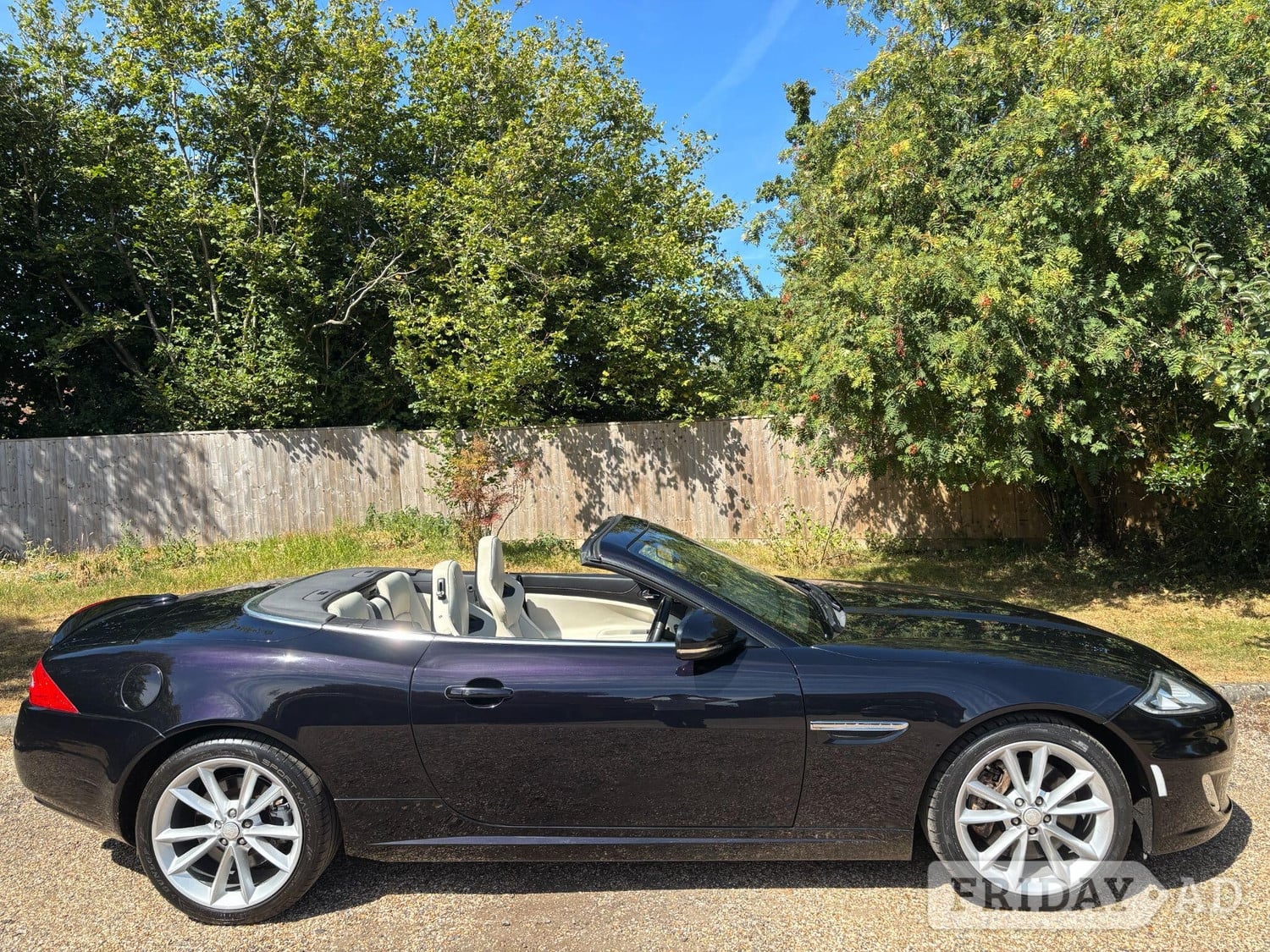 Jaguar XK 2012 in High Wycombe