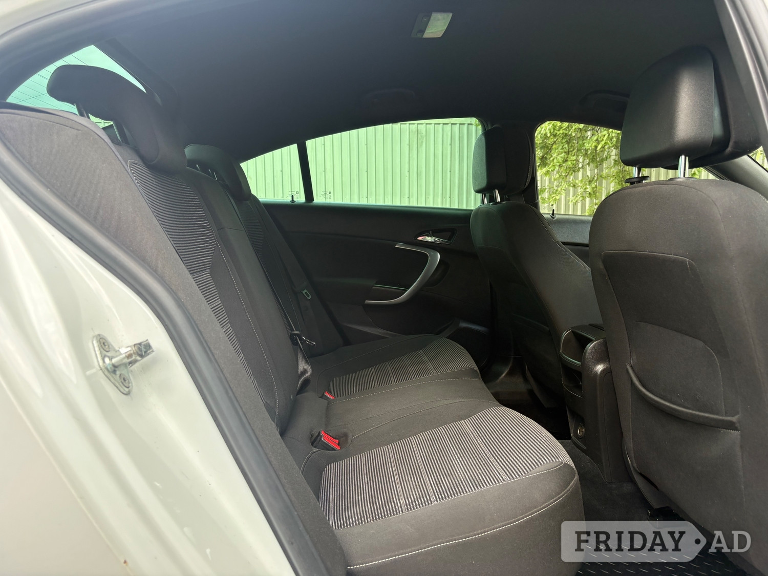 Vauxhall Insignia 2016 - Cars