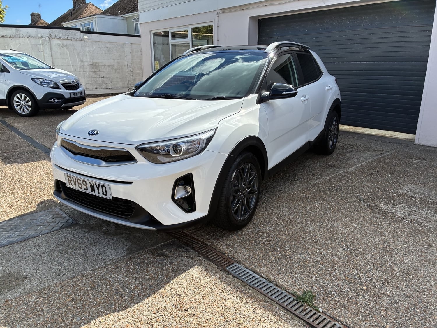 Kia Stonic 2019 - Cars