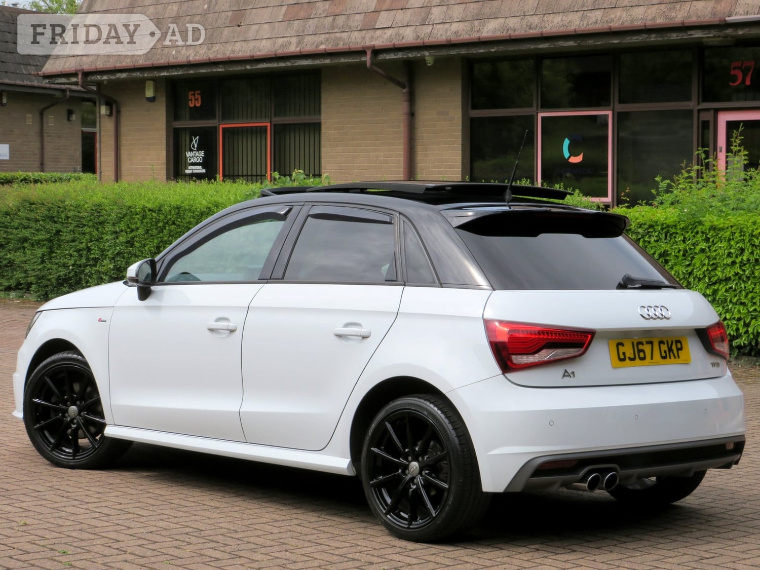 Audi A1 2017 - Cars