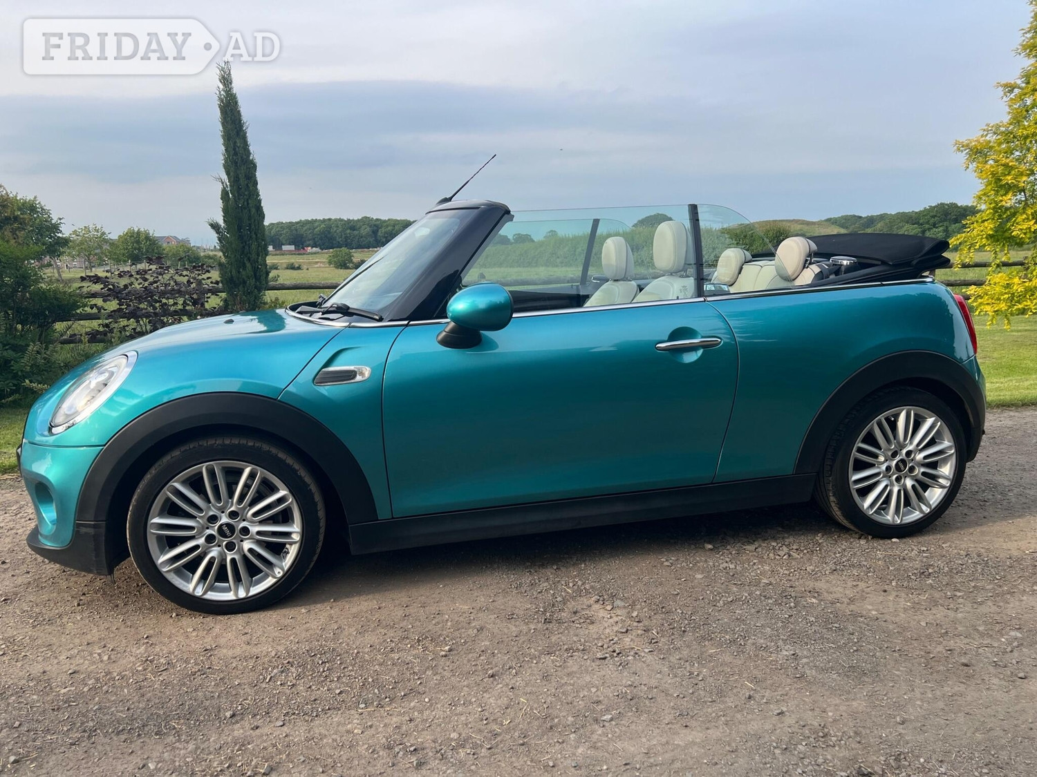 Mini Convertible 2016 - Cars
