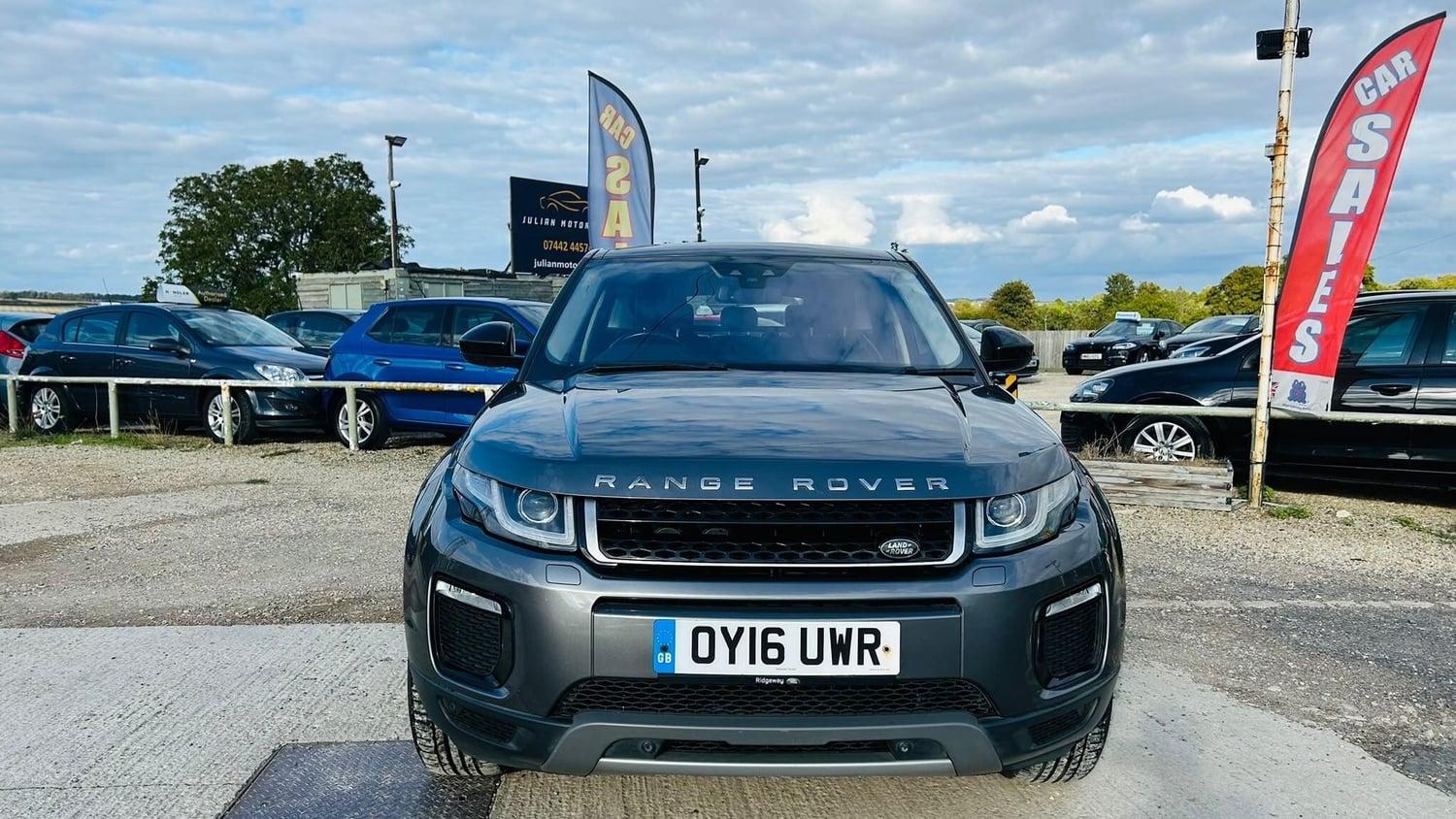 Land Rover Range Rover Evoque 2016 - Cars in Burford