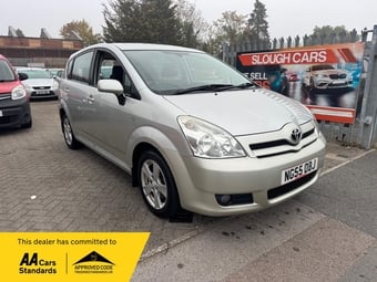 Toyota Corolla Verso 2005