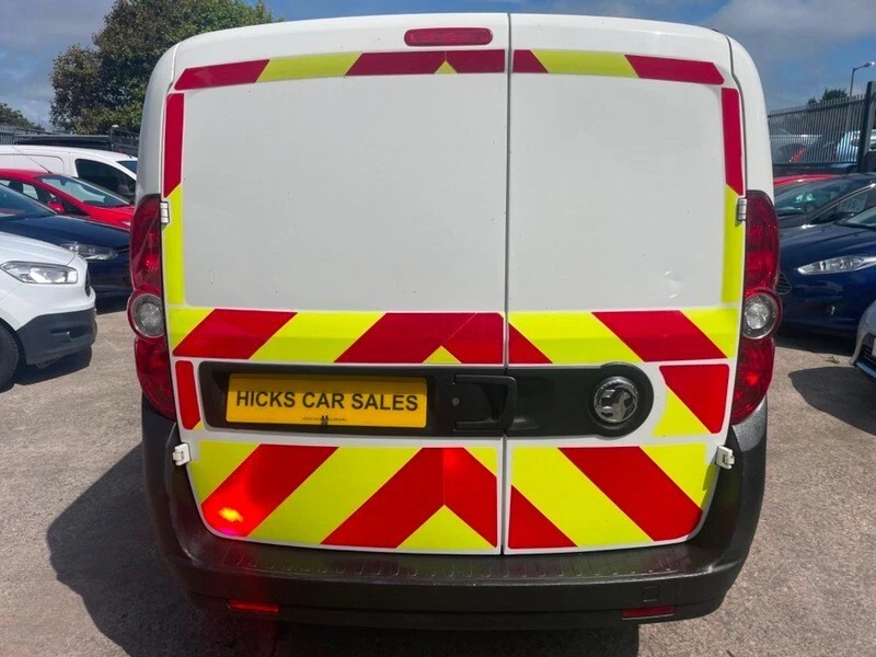 Vauxhall Combo 2017 - Vans & Commercial Vehicles