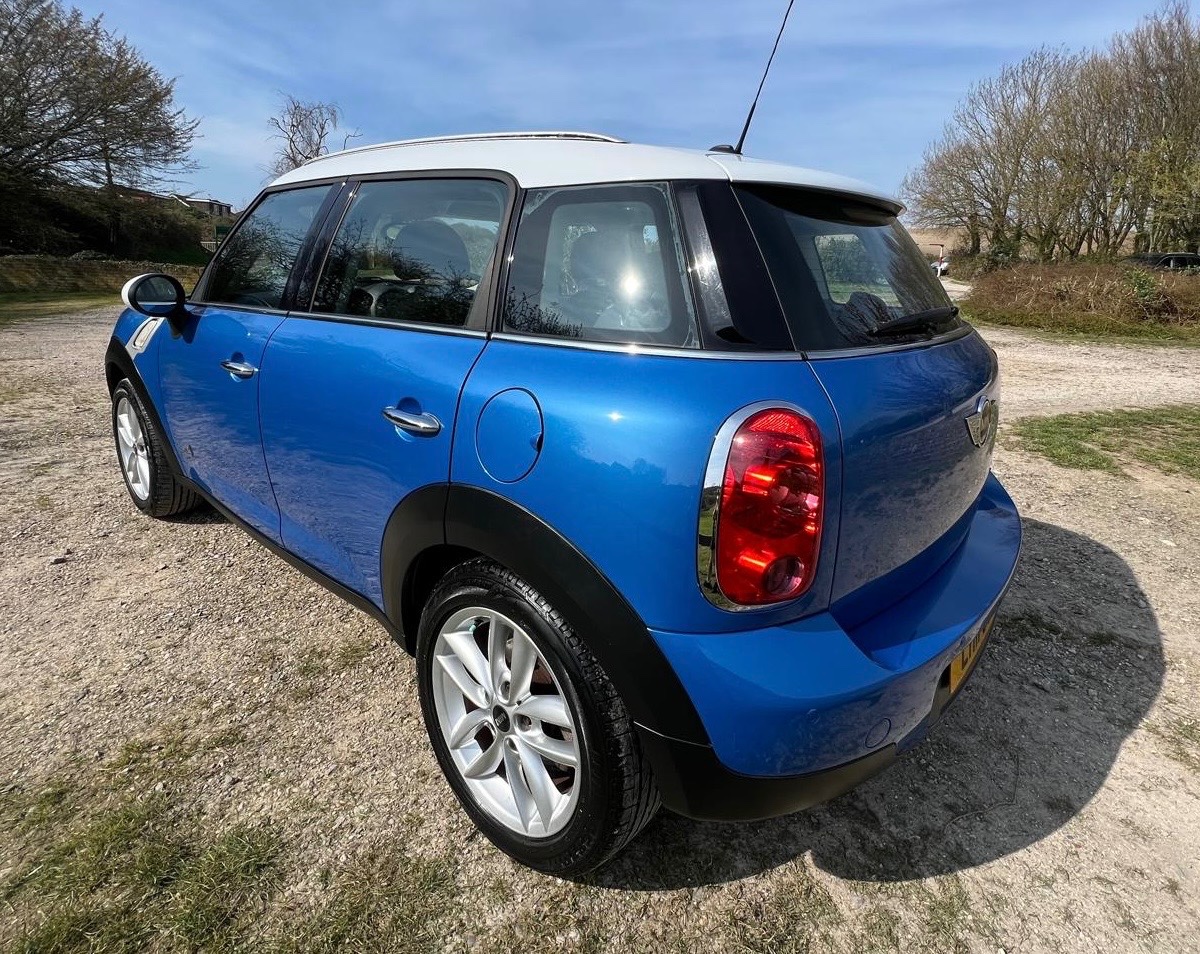 Mini Countryman 2011 - Cars