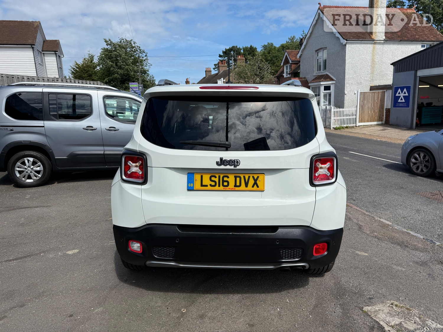 Jeep Renegade 2016 - Cars