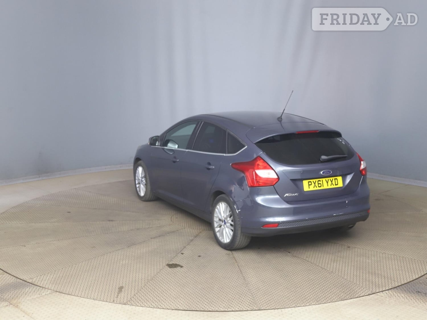 Ford Focus 2011 - Cars