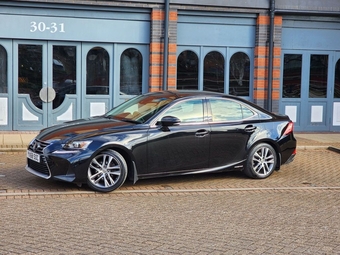 Lexus IS 2018
