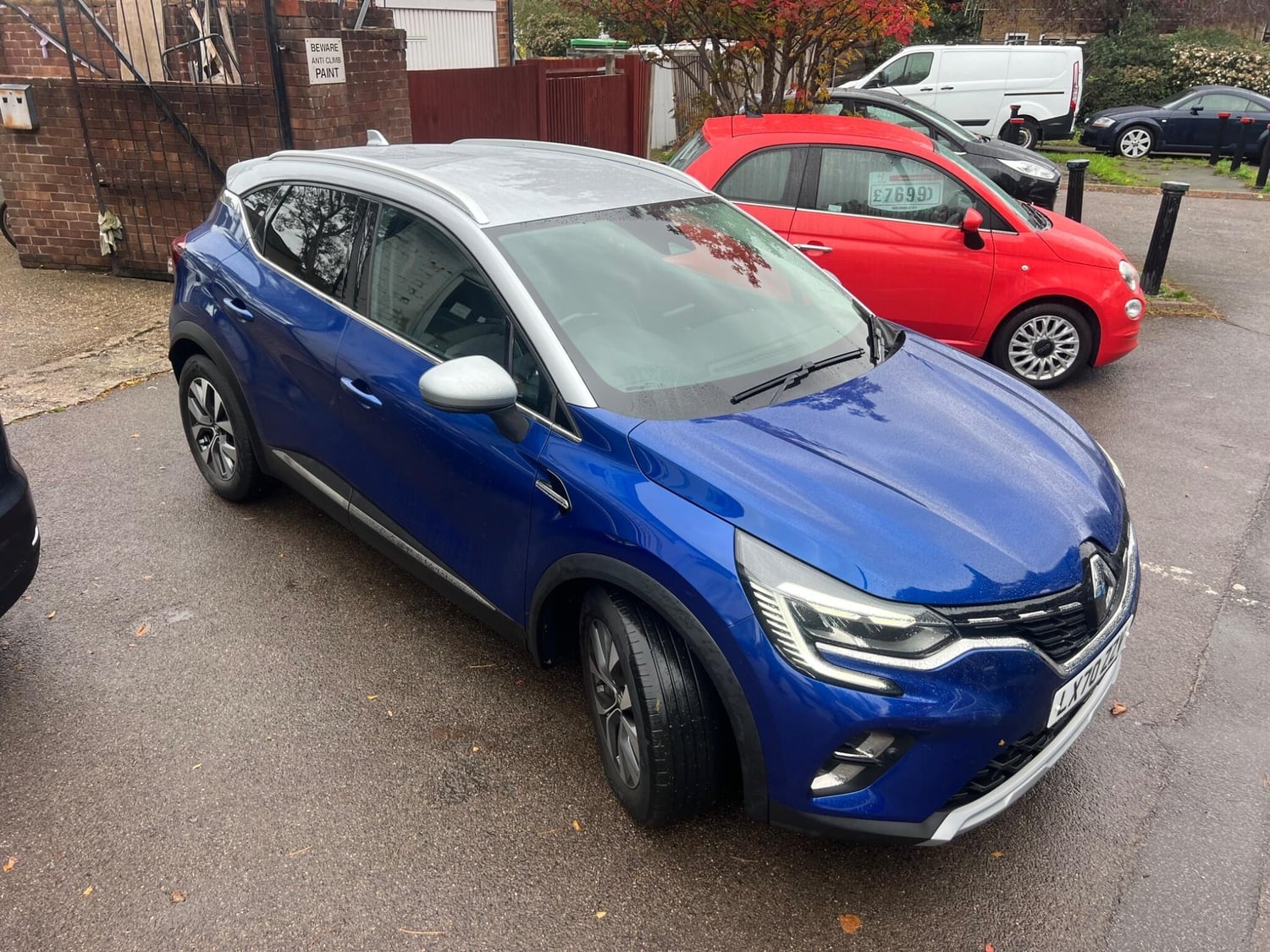 Renault Captur 2020 - Cars in Sutton