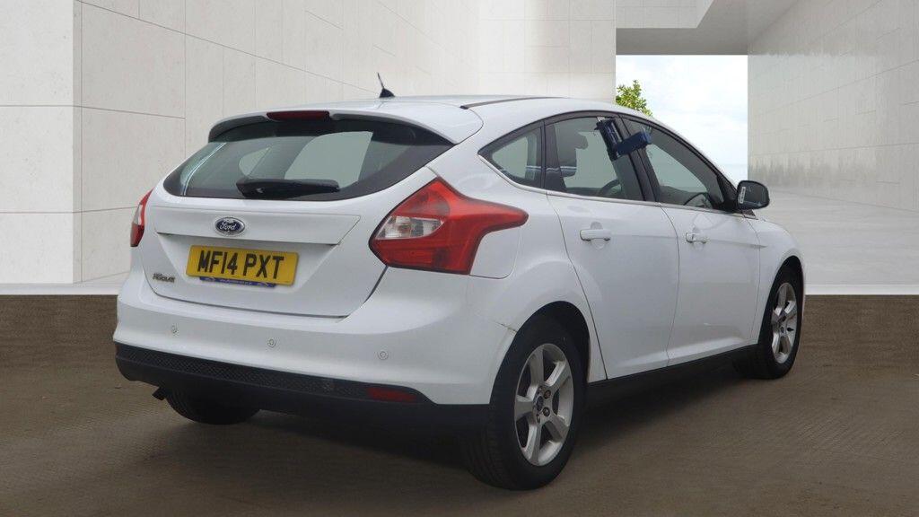 Ford Focus 2014 - Cars in Windsor