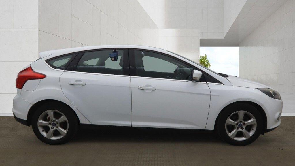 Ford Focus 2014 - Cars