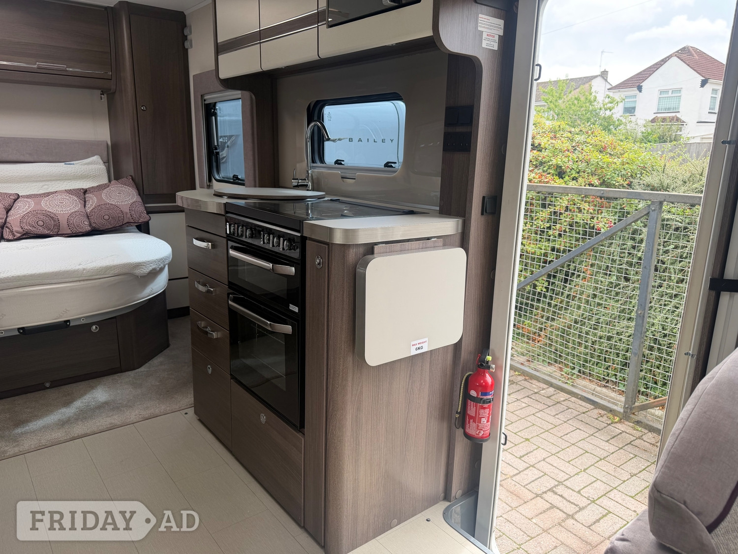 [ berth ]Elddis Encore