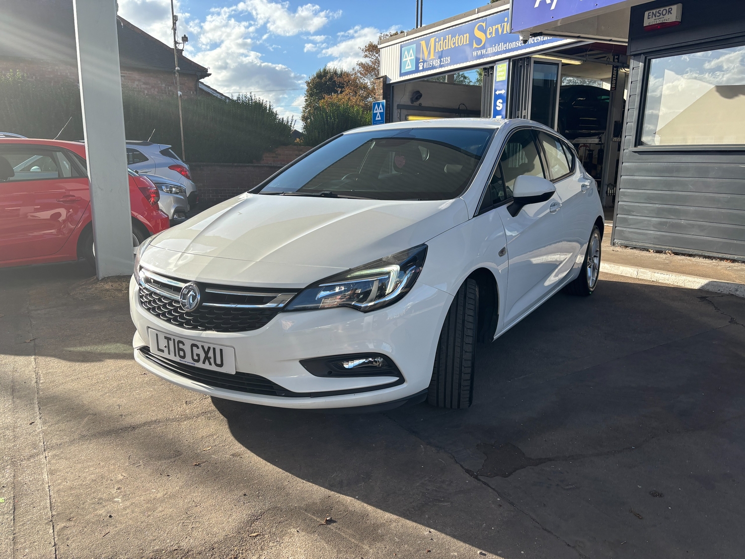 [ berth ]Vauxhall Astra