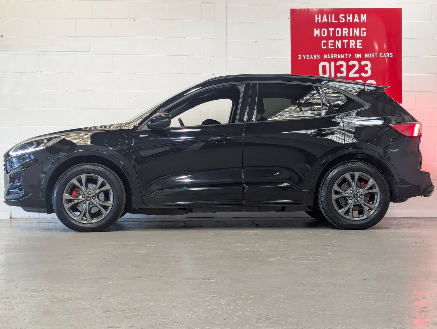 [ berth ]Ford Kuga