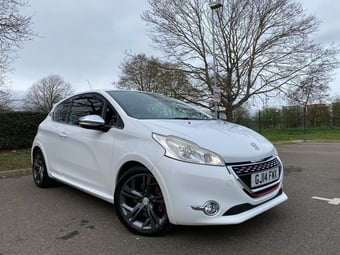 Peugeot 208 2014