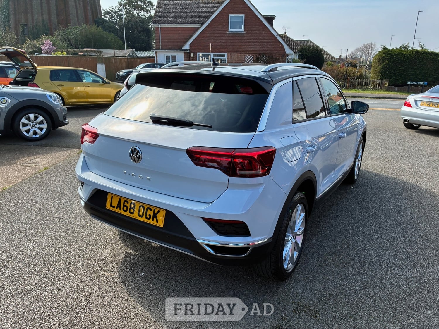 Volkswagen T-Roc 2019 - Cars in Pevensey