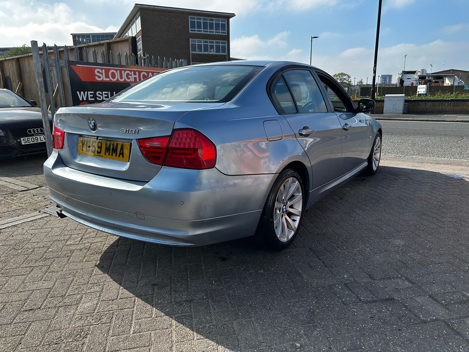 BMW 3 Series 2009 - Cars in Slough