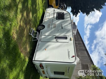 Coachman Pastiche 2012