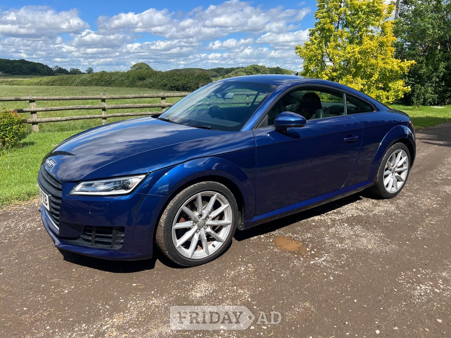 Audi TT 2015 - Cars in Enderby