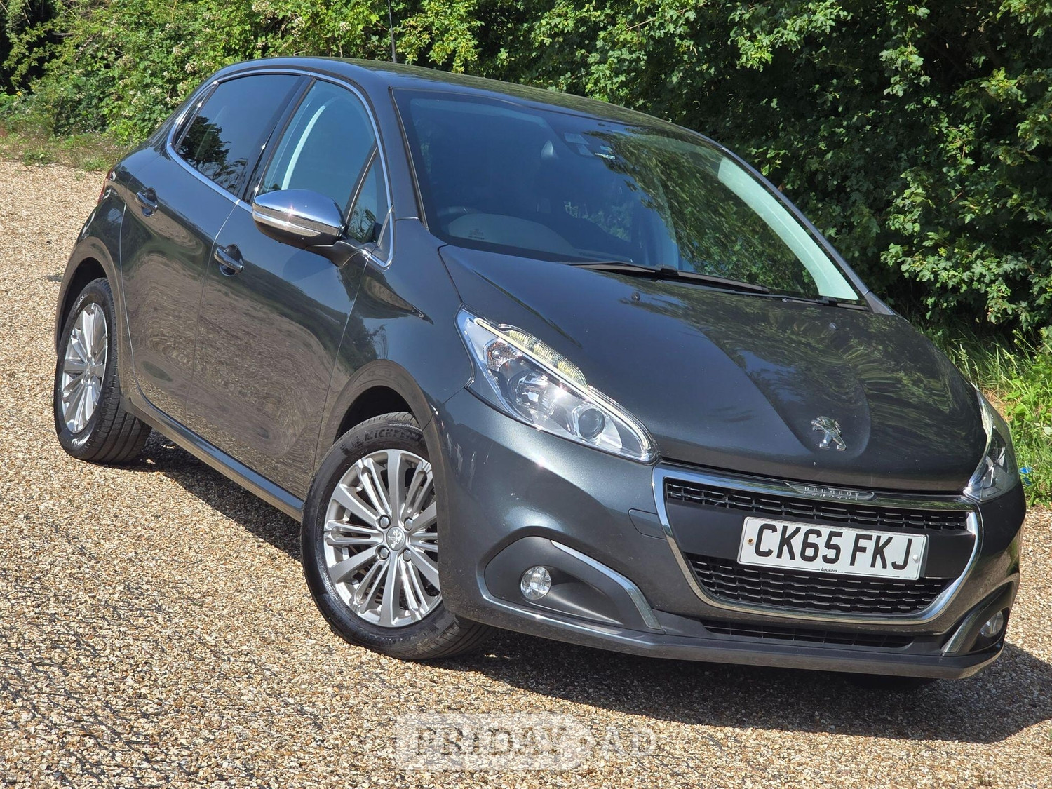 Peugeot 208 2015 in Ongar