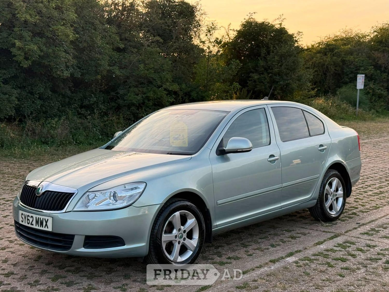 Skoda Octavia 2012 - Cars