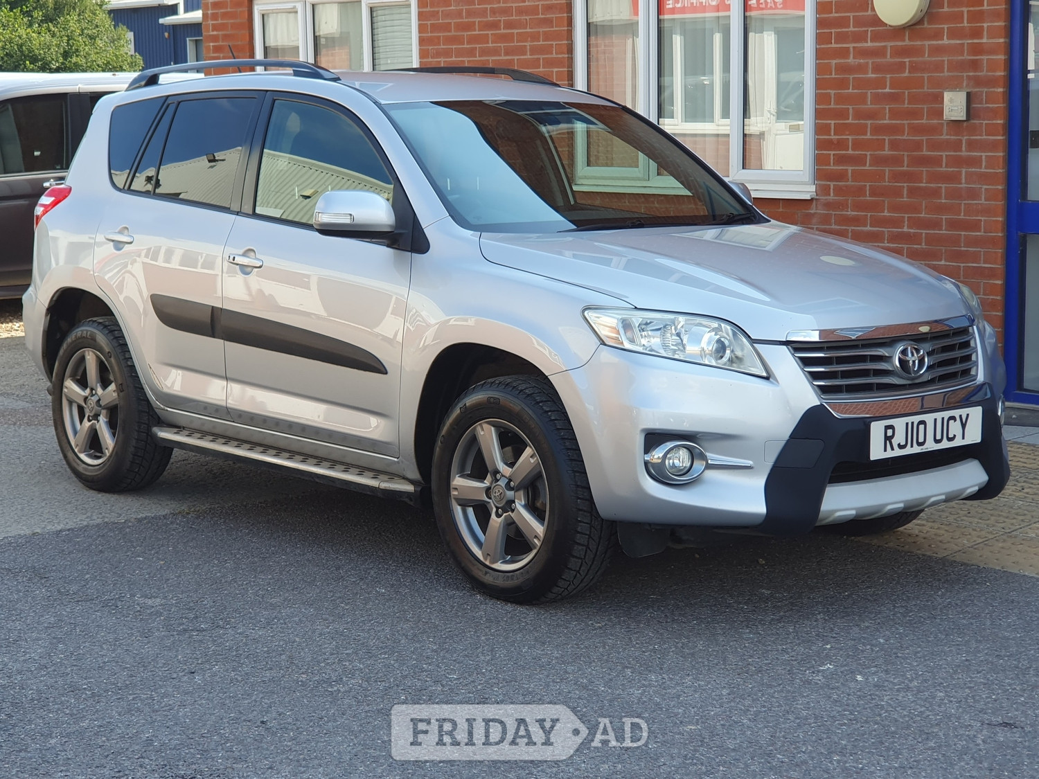Toyota RAV4 2010 in Honiton