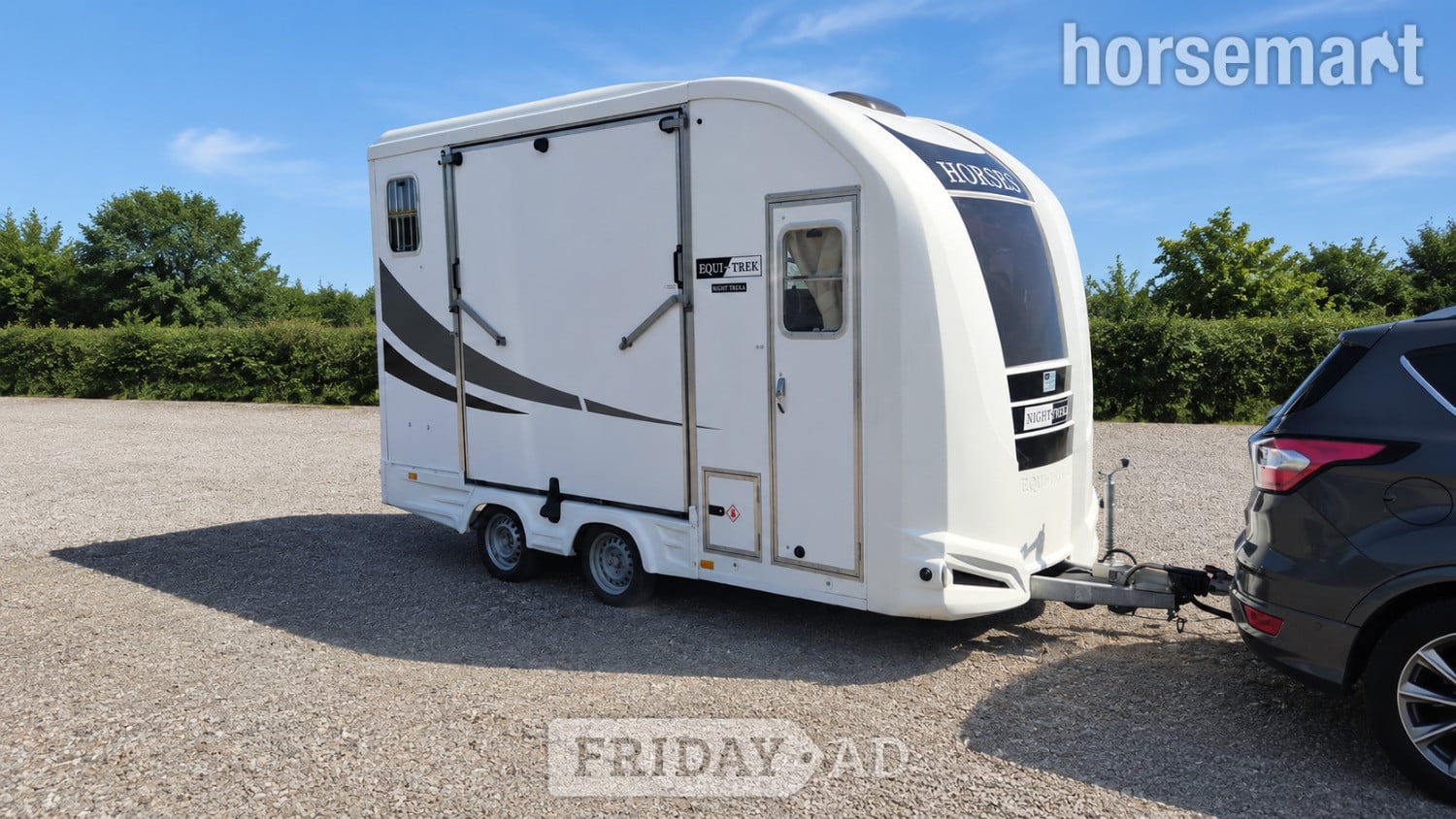 Equi-Trek Night-Treka  Horse Trailer in Bridgend