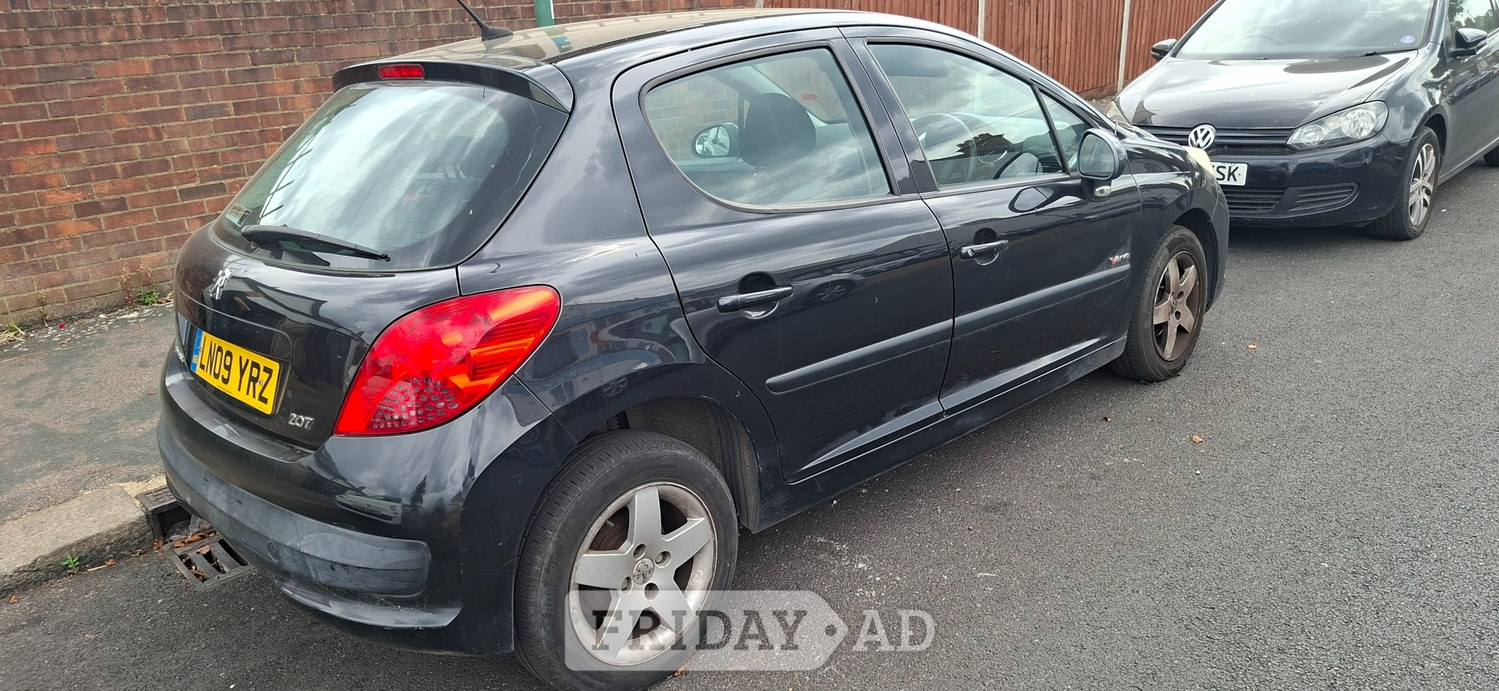 Peugeot 207 2009 - Cars