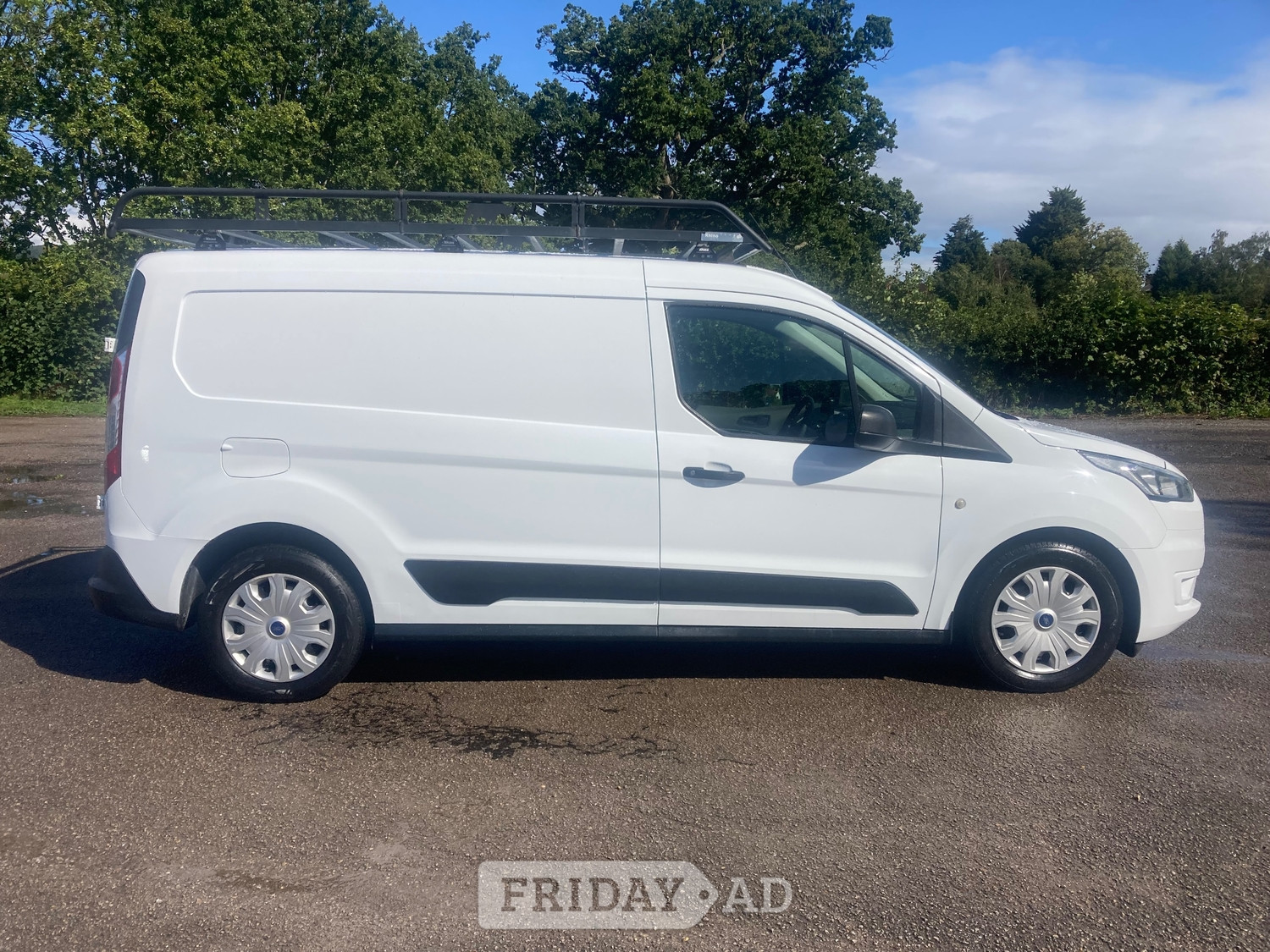 [ berth ]Ford Transit Connect