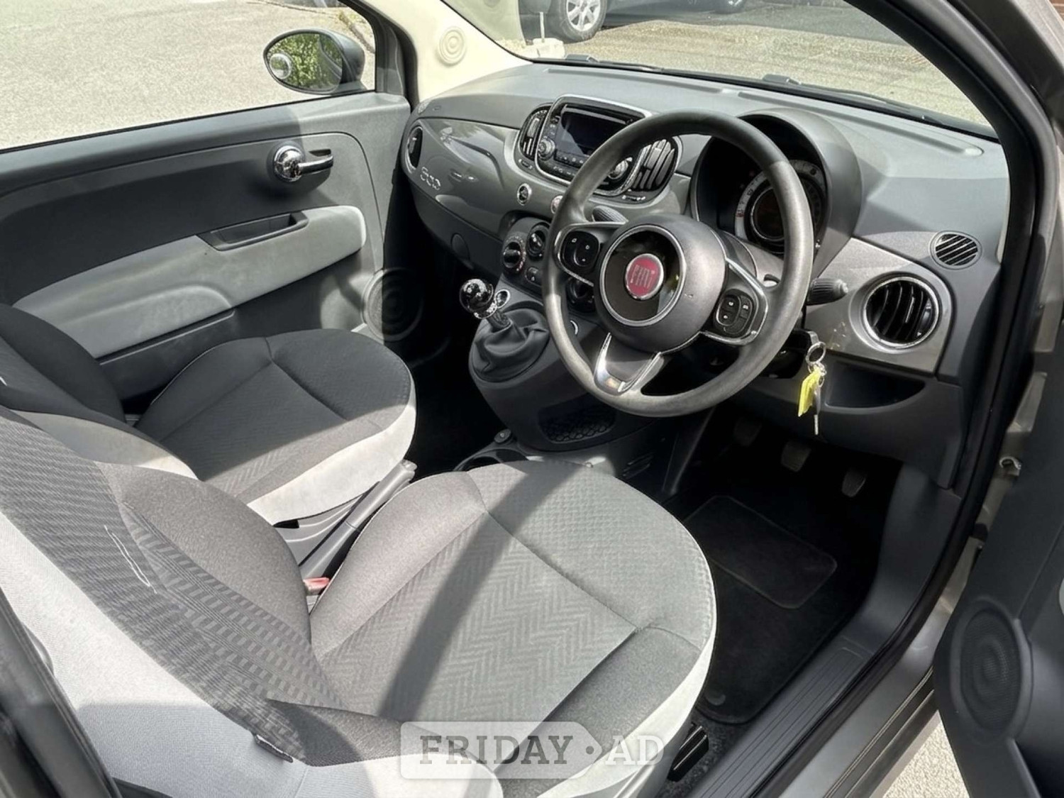 Fiat 500 2017 - Cars