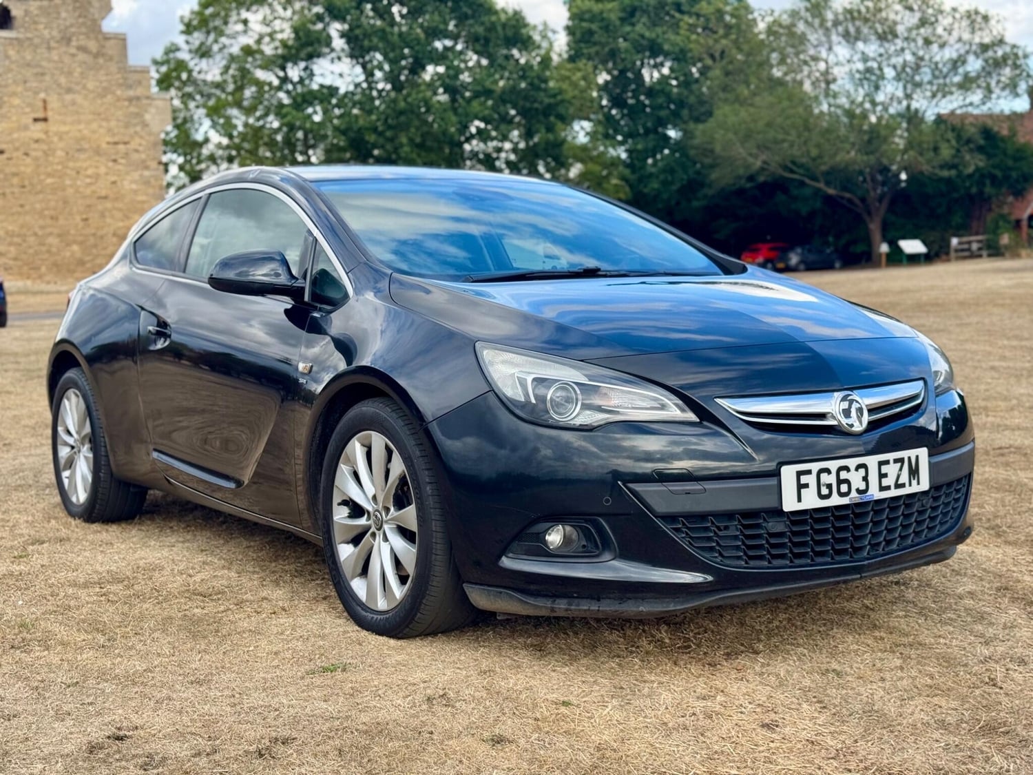Vauxhall Astra 2013 - Cars