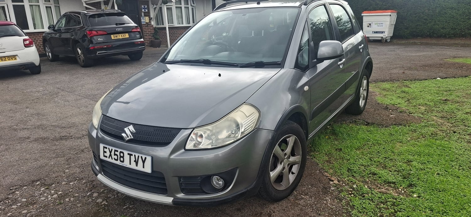 [ berth ]Suzuki SX4