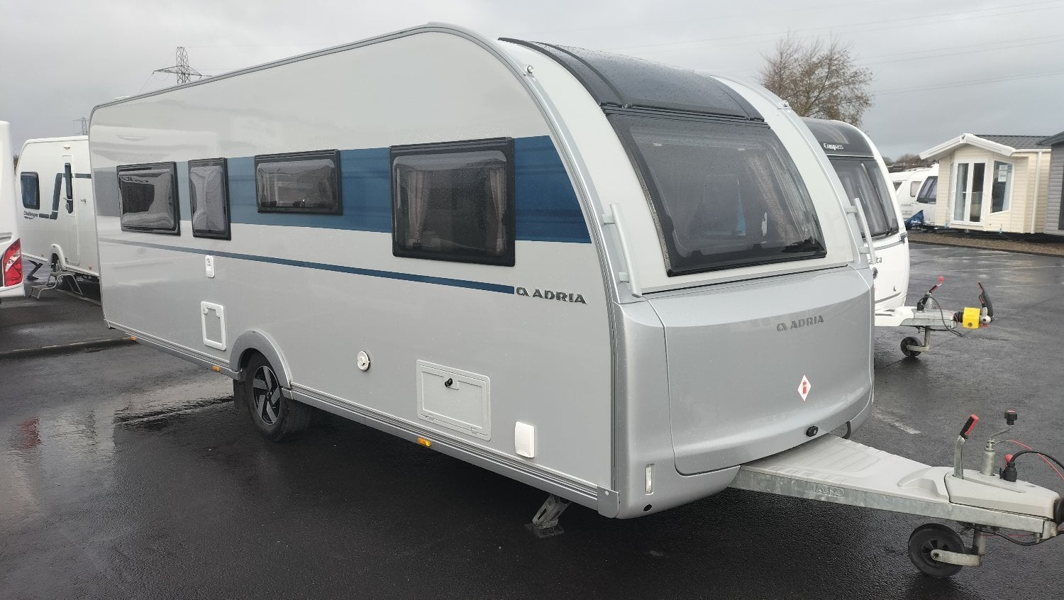 [ berth ]Adria Altea 622 DP Dart