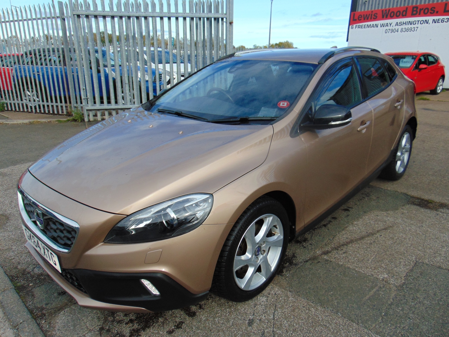 Volvo V40 Cross Country Ashington