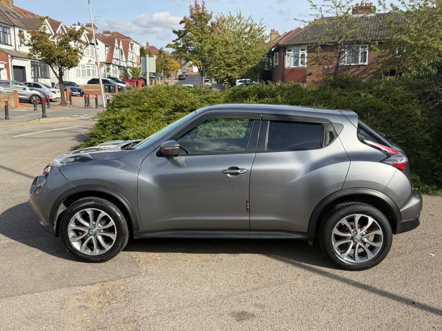 Nissan Juke 2016 - Cars in Romford