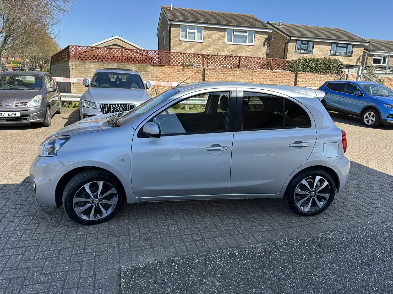 [ berth ]Nissan Micra